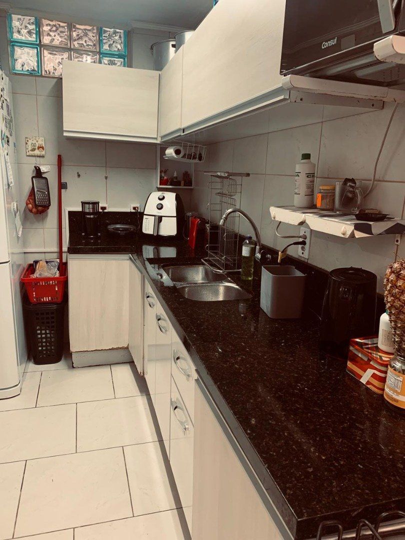 Apartamento à venda com 2 quartos, 62m² - Foto 4