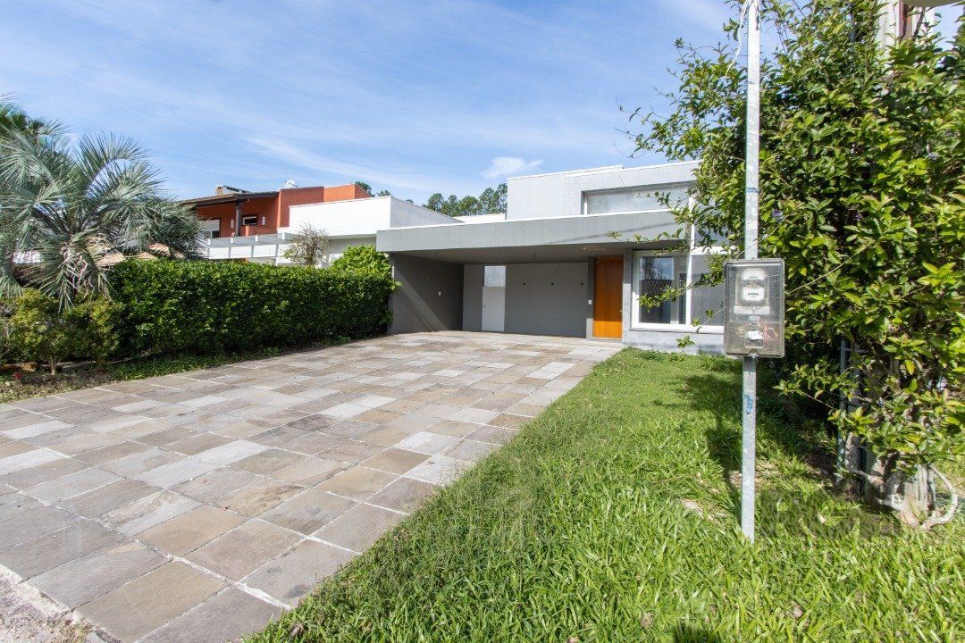 Casa de Condomínio à venda com 3 quartos, 161m² - Foto 3