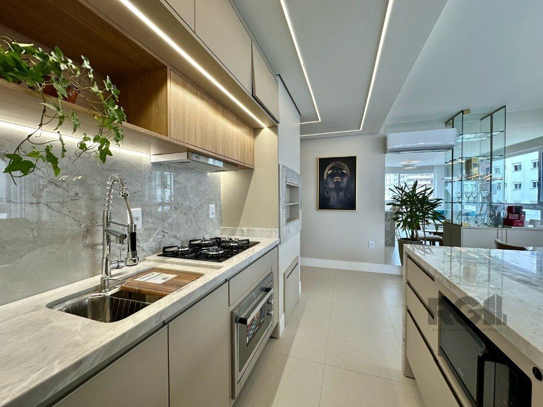Apartamento à venda com 3 quartos, 95m² - Foto 14
