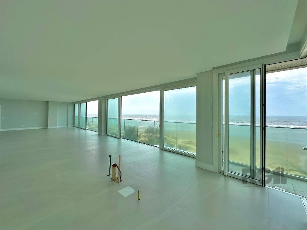 Apartamento à venda com 3 quartos, 220m² - Foto 26