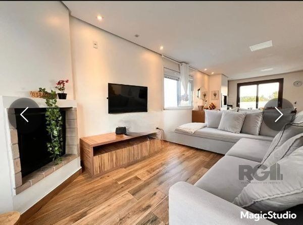 Casa à venda com 3 quartos, 456m² - Foto 1