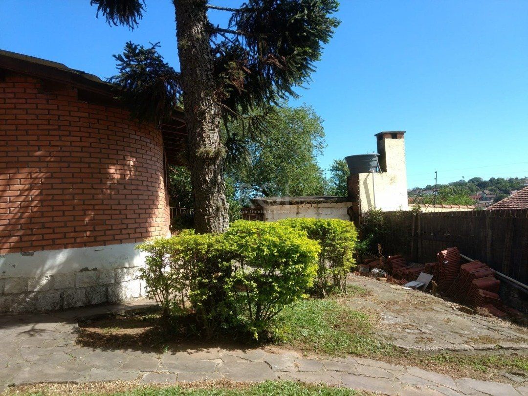 Casa à venda com 3 quartos, 250m² - Foto 42