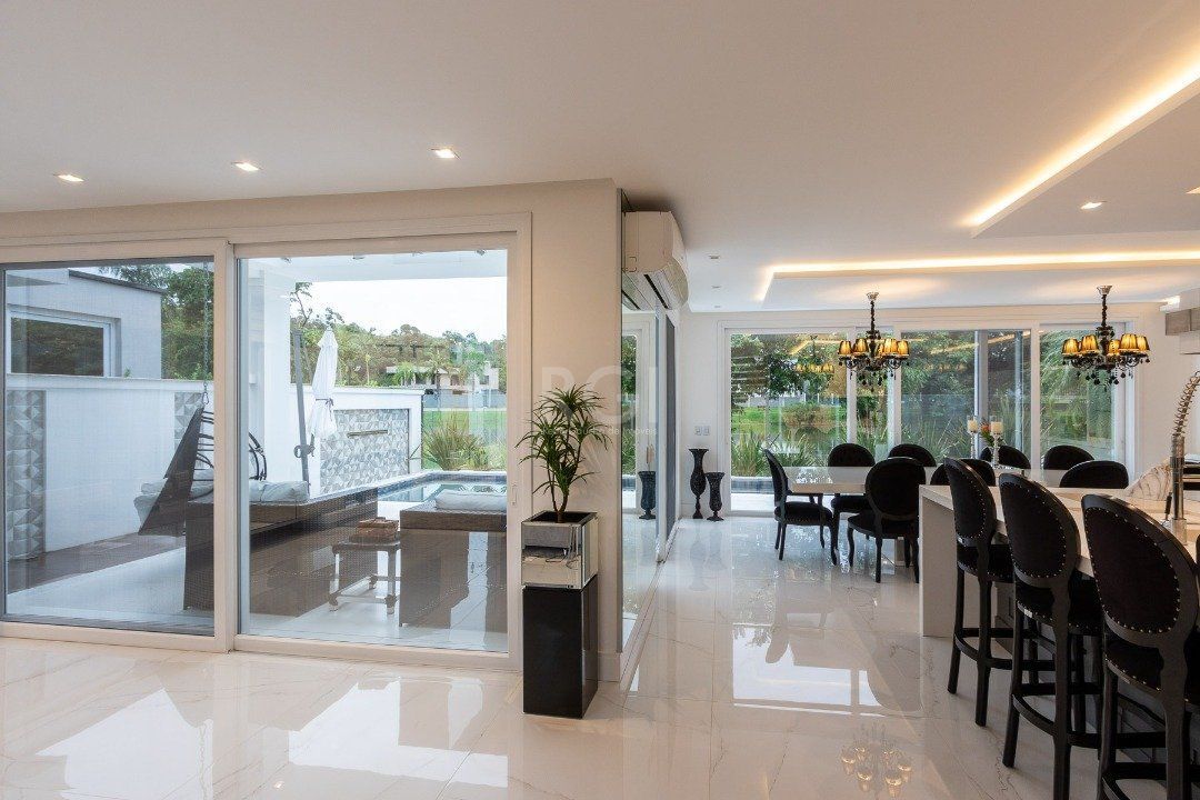 Casa de Condomínio à venda com 3 quartos, 239m² - Foto 11