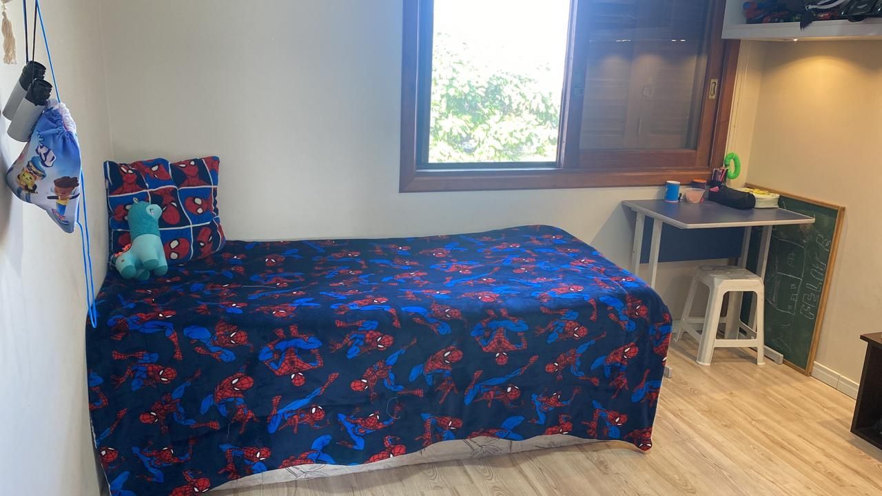 Casa à venda com 3 quartos, 144m² - Foto 11