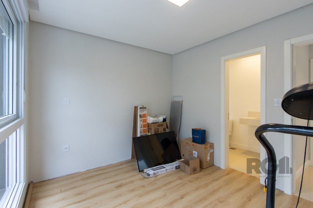 Casa de Condomínio à venda com 4 quartos, 350m² - Foto 66