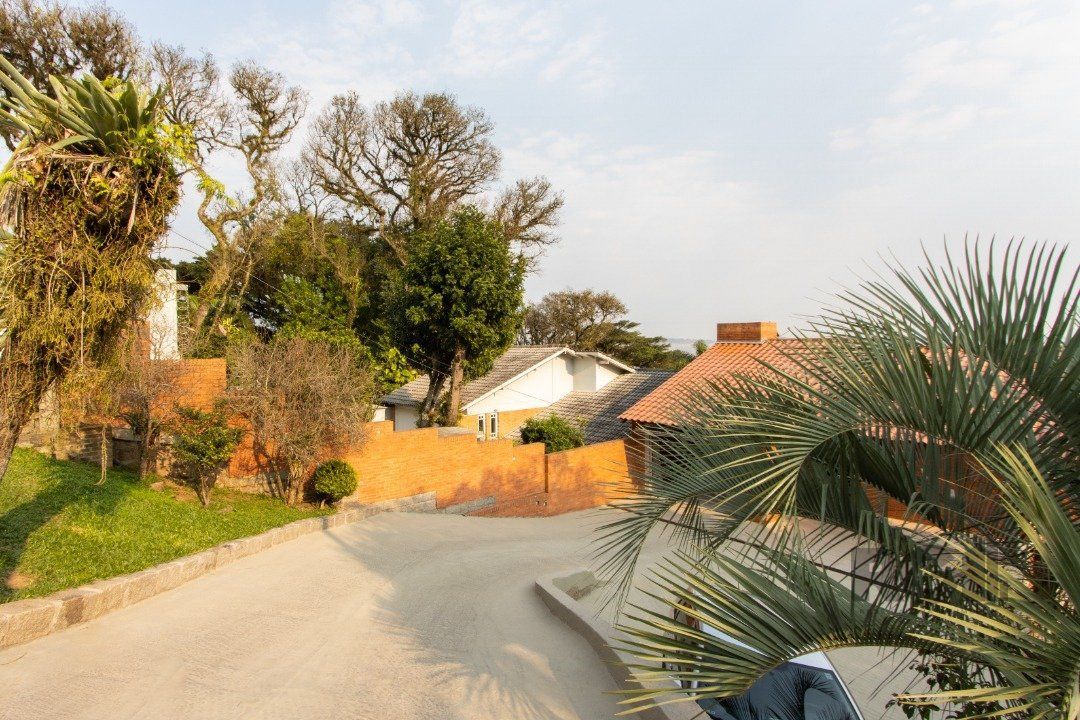 Casa à venda com 3 quartos, 220m² - Foto 7
