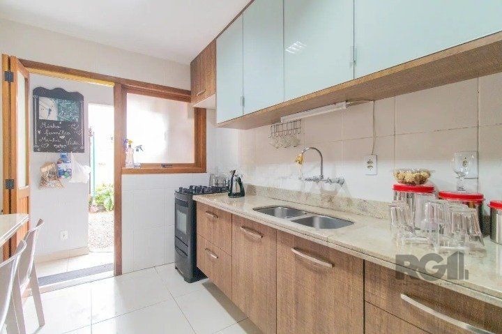 Casa de Condomínio à venda com 3 quartos, 214m² - Foto 10