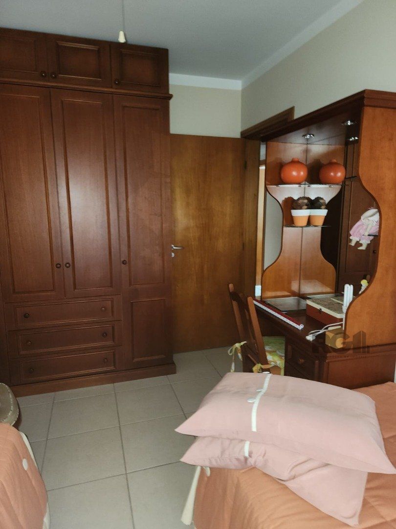 Apartamento à venda com 3 quartos, 145m² - Foto 12