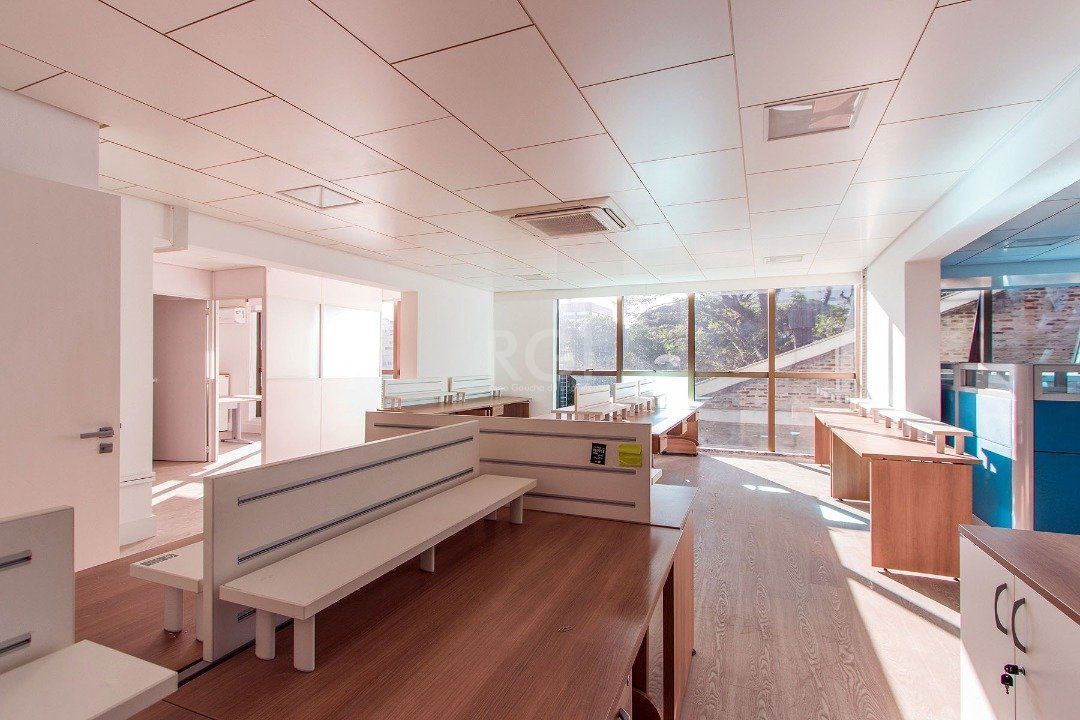 Conjunto Comercial-Sala à venda com 4 quartos, 193m² - Foto 16
