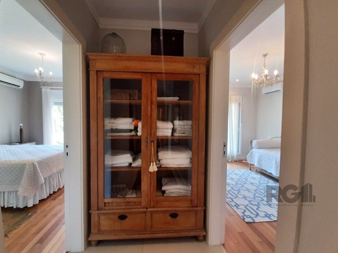 Casa de Condomínio à venda com 4 quartos, 423m² - Foto 24