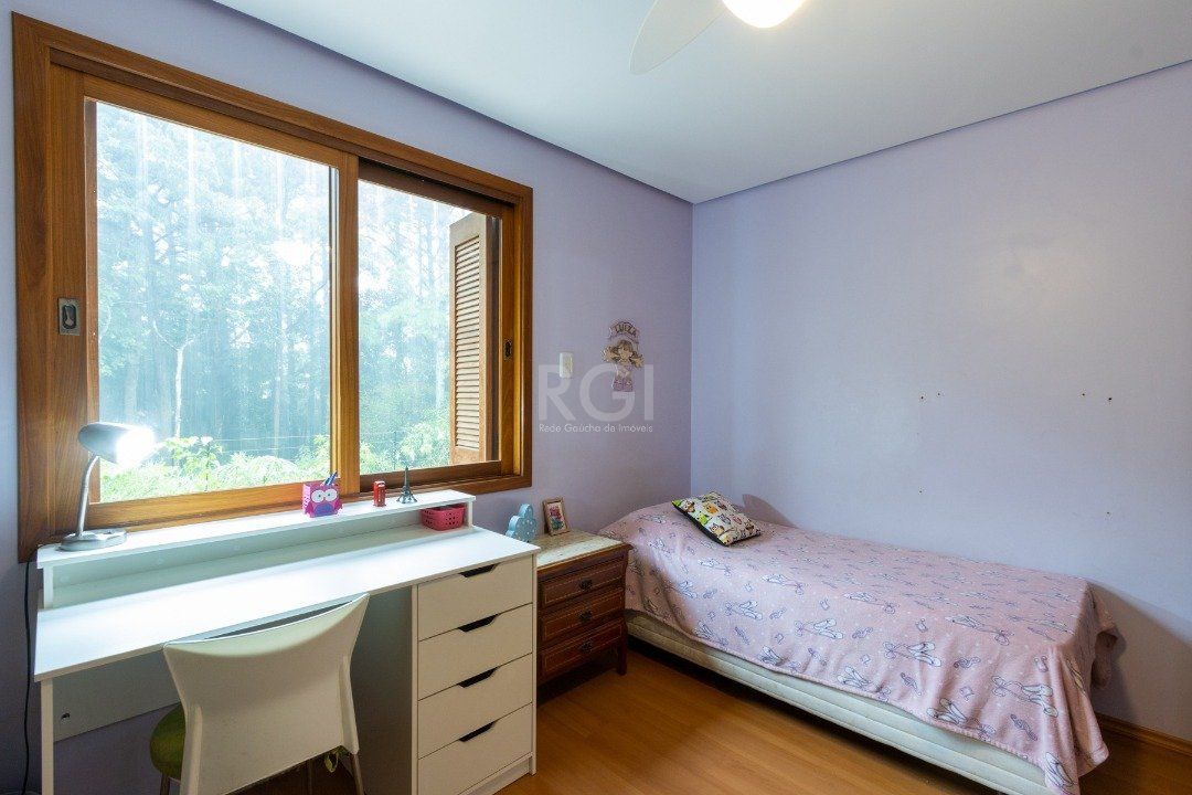 Casa de Condomínio à venda com 4 quartos, 334m² - Foto 33