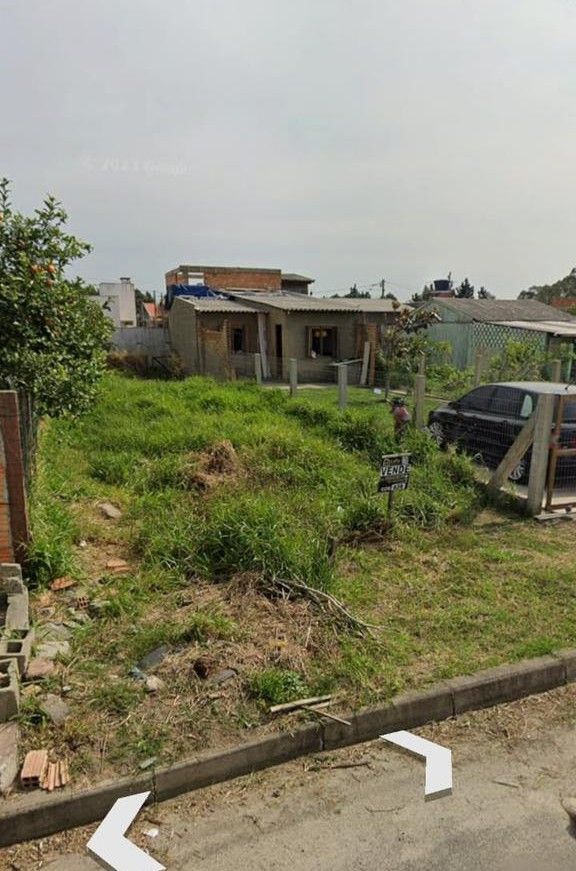 Terreno no bairro Capão Novo