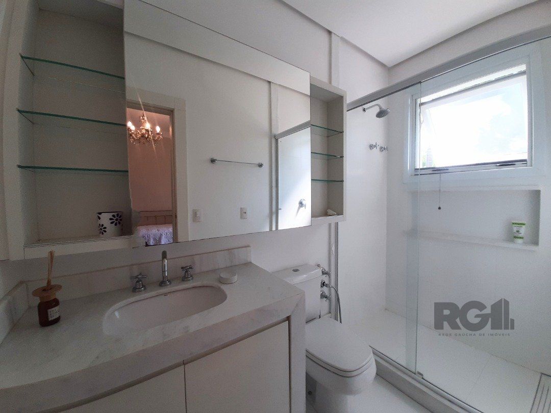 Casa de Condomínio à venda com 4 quartos, 423m² - Foto 28