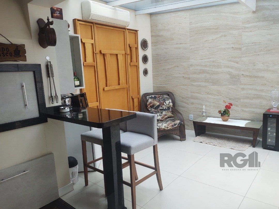 Casa à venda com 4 quartos, 201m² - Foto 7