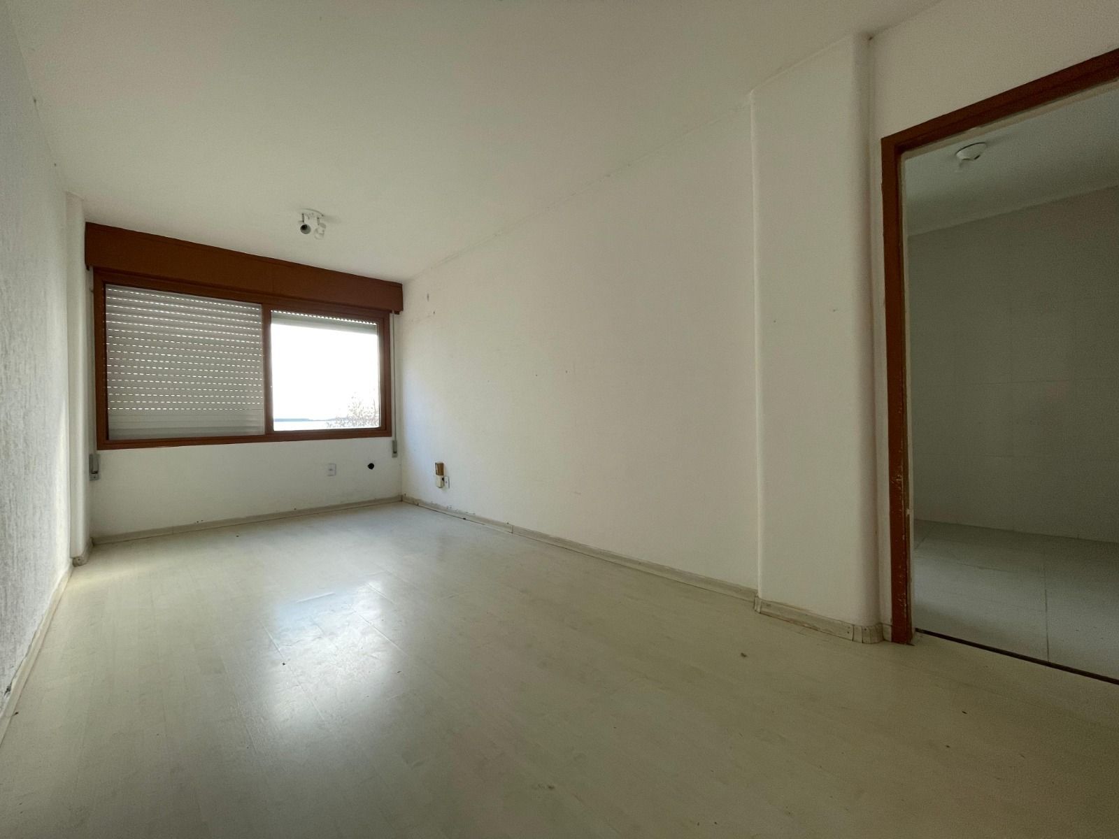 APARTAMENTO 2 QUARTOS - ELEVADOR - VISTA PARA O RIO GUAÍBA - POENTE DA VILA - VILA ASSUNÇÃO