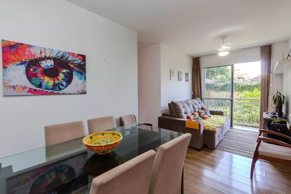 Apartamento, 3 dormitórios no bairro Camaquã em Porto Alegre para Comprar