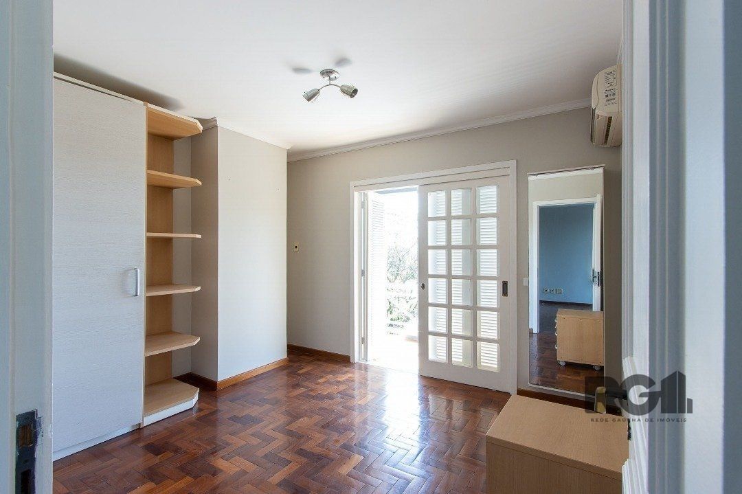 Casa à venda com 3 quartos, 320m² - Foto 36