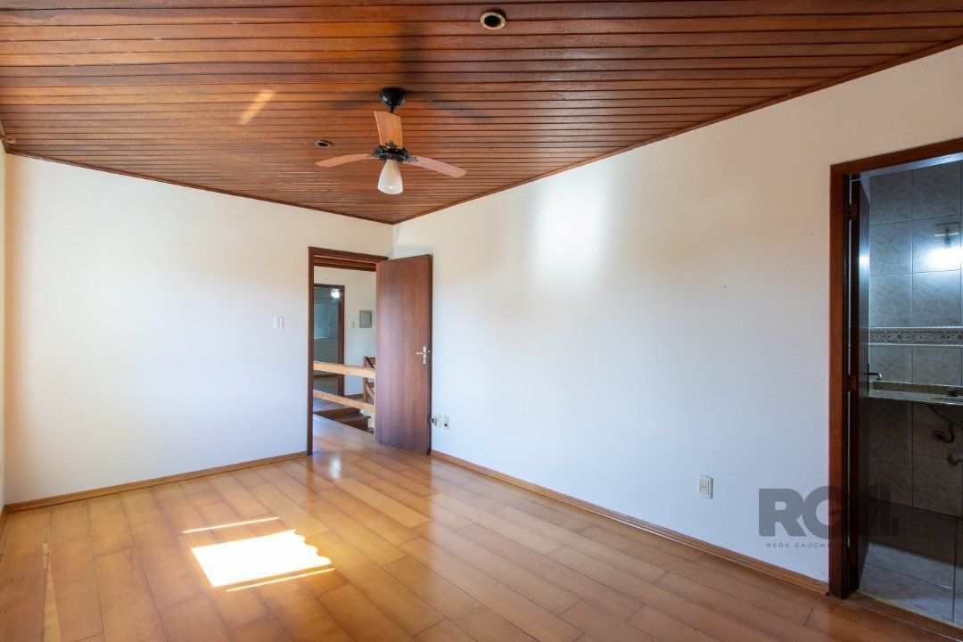 Casa à venda com 4 quartos, 284m² - Foto 30