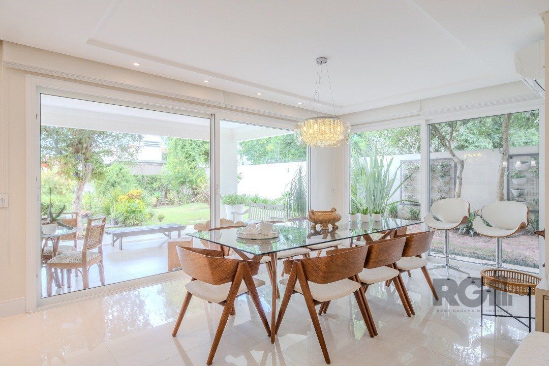 Casa à venda com 3 quartos, 358m² - Foto 7