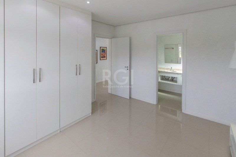 Casa de Condomínio à venda com 4 quartos, 320m² - Foto 28