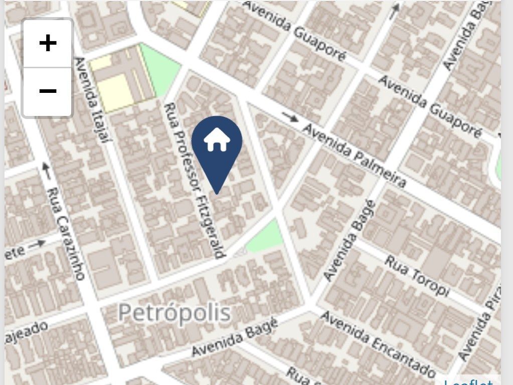 Box localizado no bairro Petrópolis