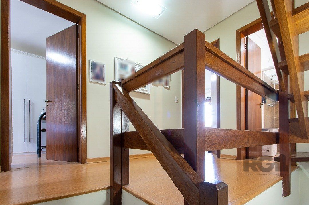 Casa à venda com 5 quartos, 300m² - Foto 27