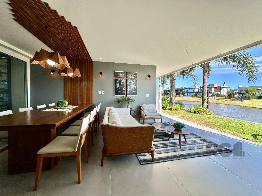 Casa de Condomínio à venda com 3 quartos, 210m² - Foto 13