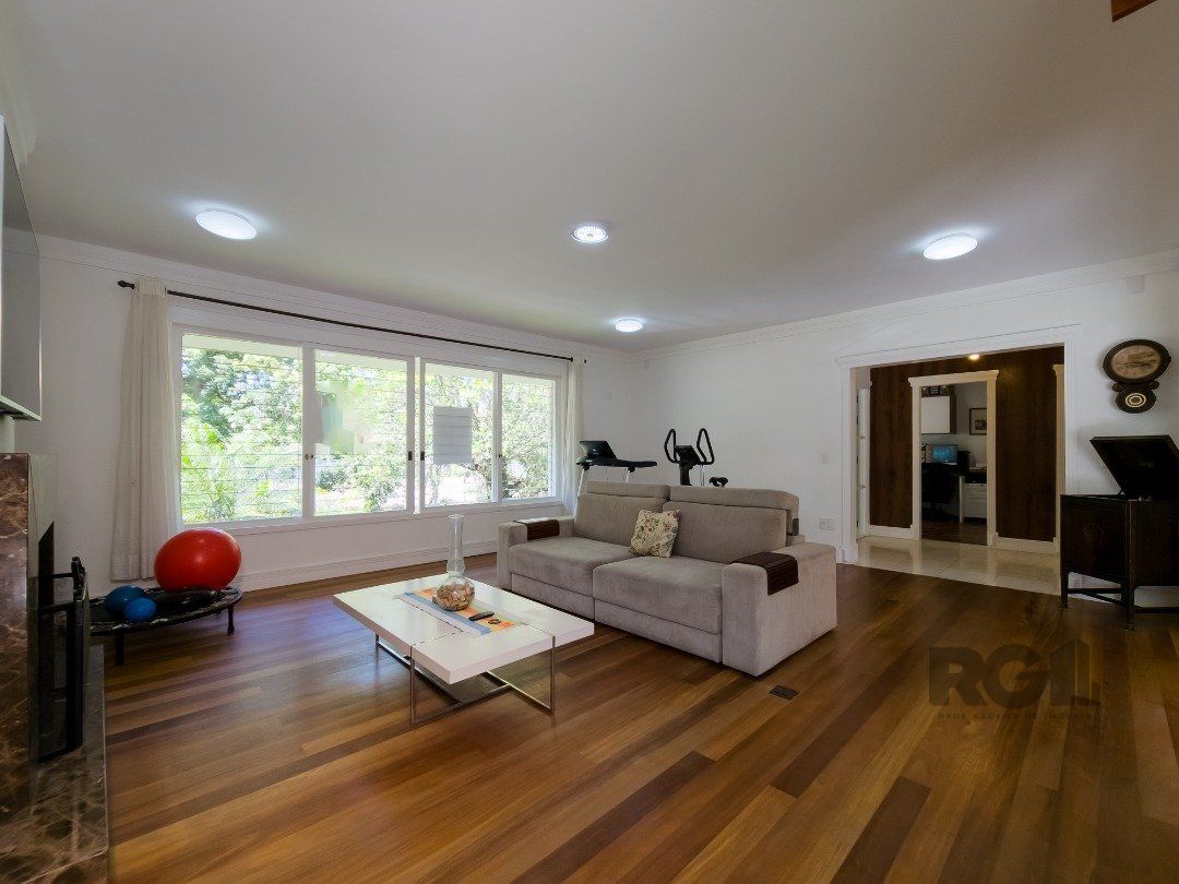 Casa à venda com 3 quartos, 429m² - Foto 8