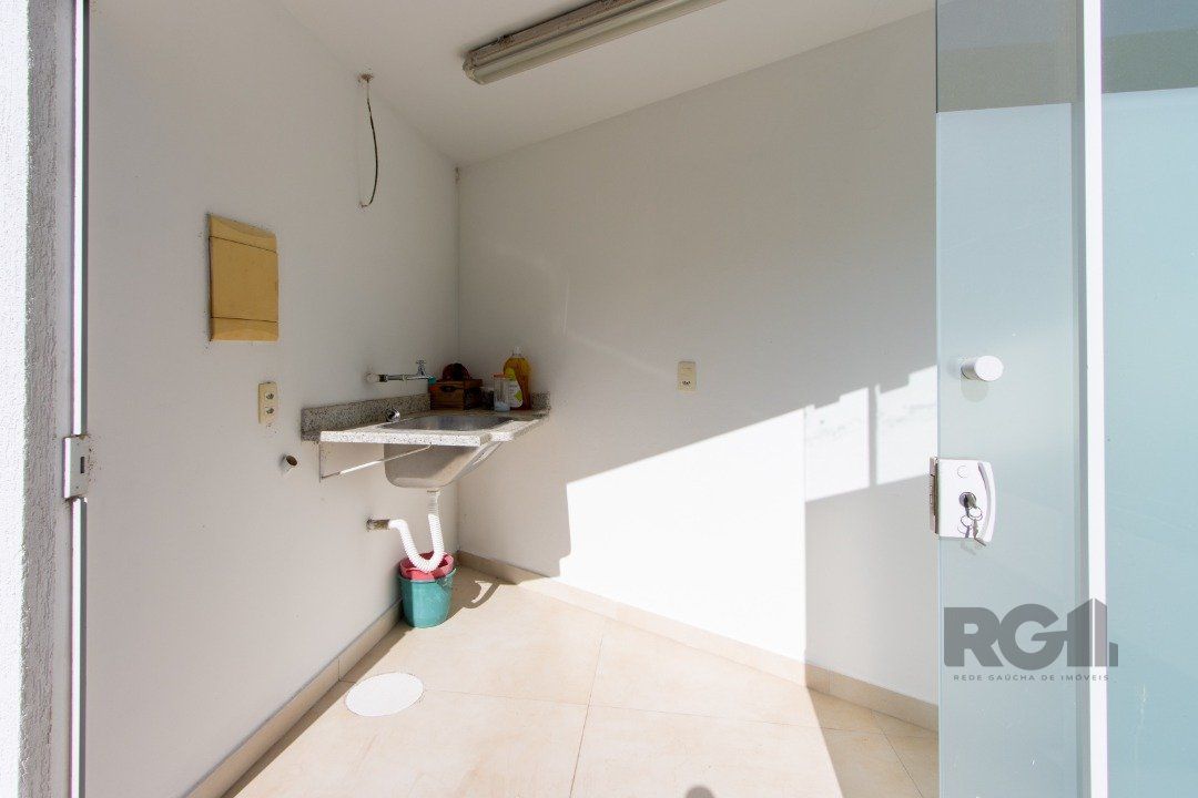 Casa à venda com 3 quartos, 222m² - Foto 40