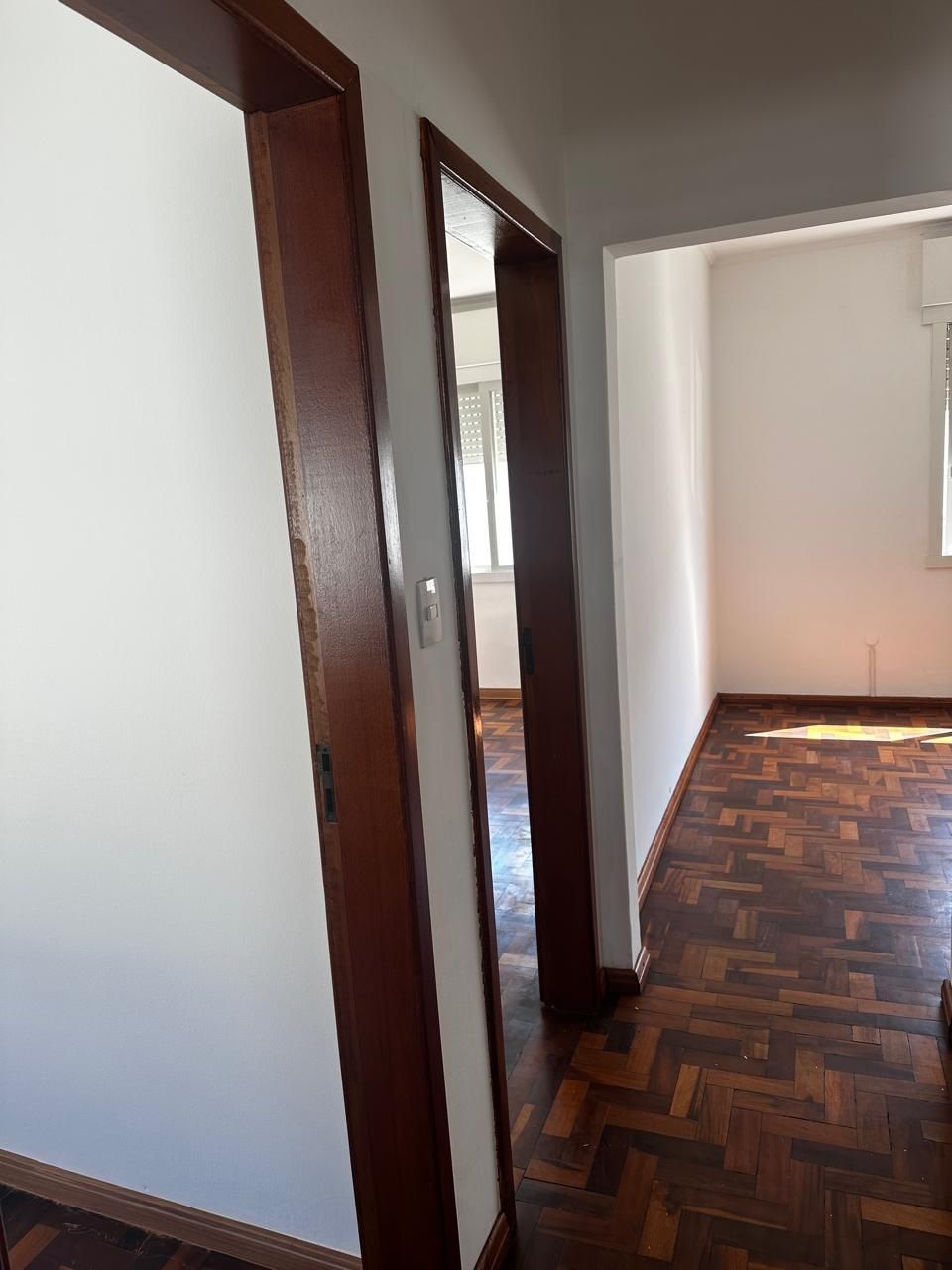 Apartamento à venda com 2 quartos, 61m² - Foto 4