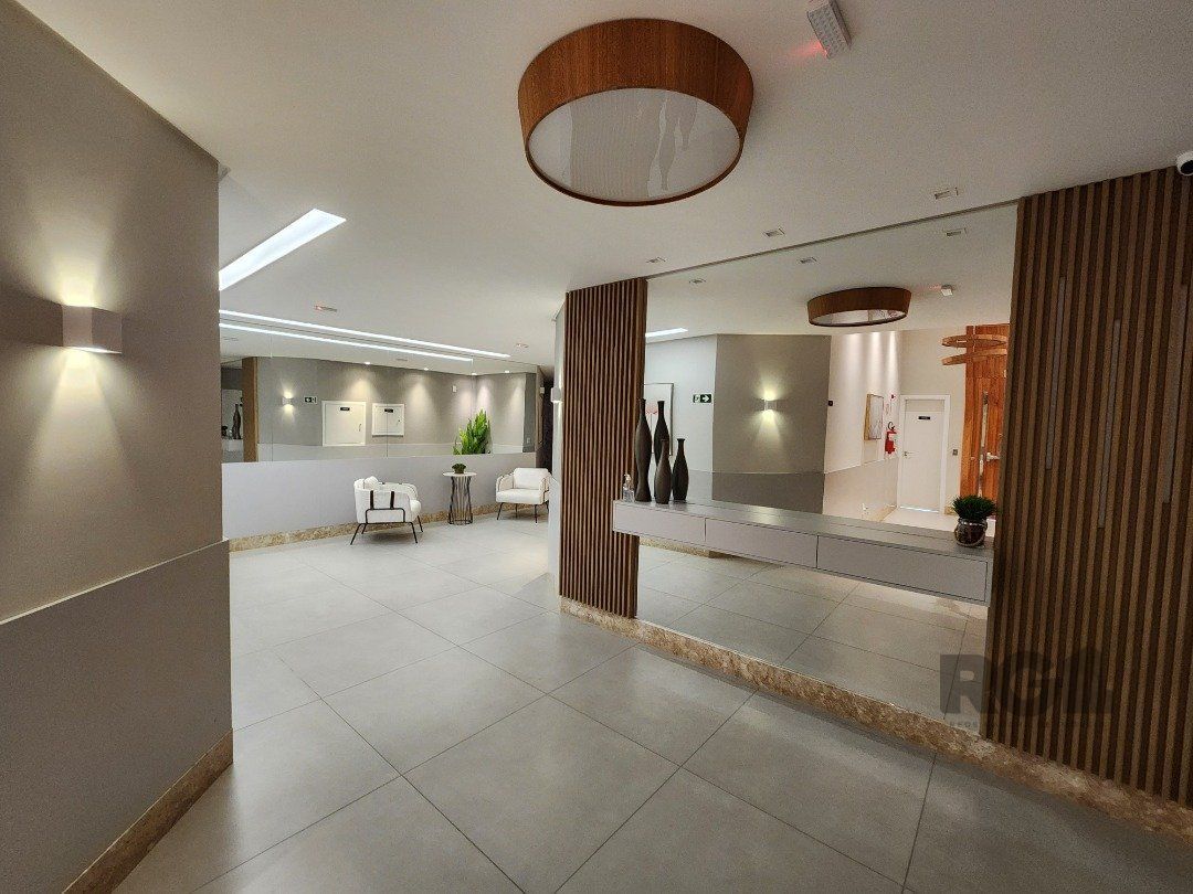 Apartamento à venda com 2 quartos, 66m² - Foto 1