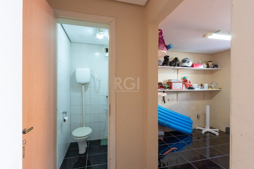 Casa à venda com 3 quartos, 256m² - Foto 21
