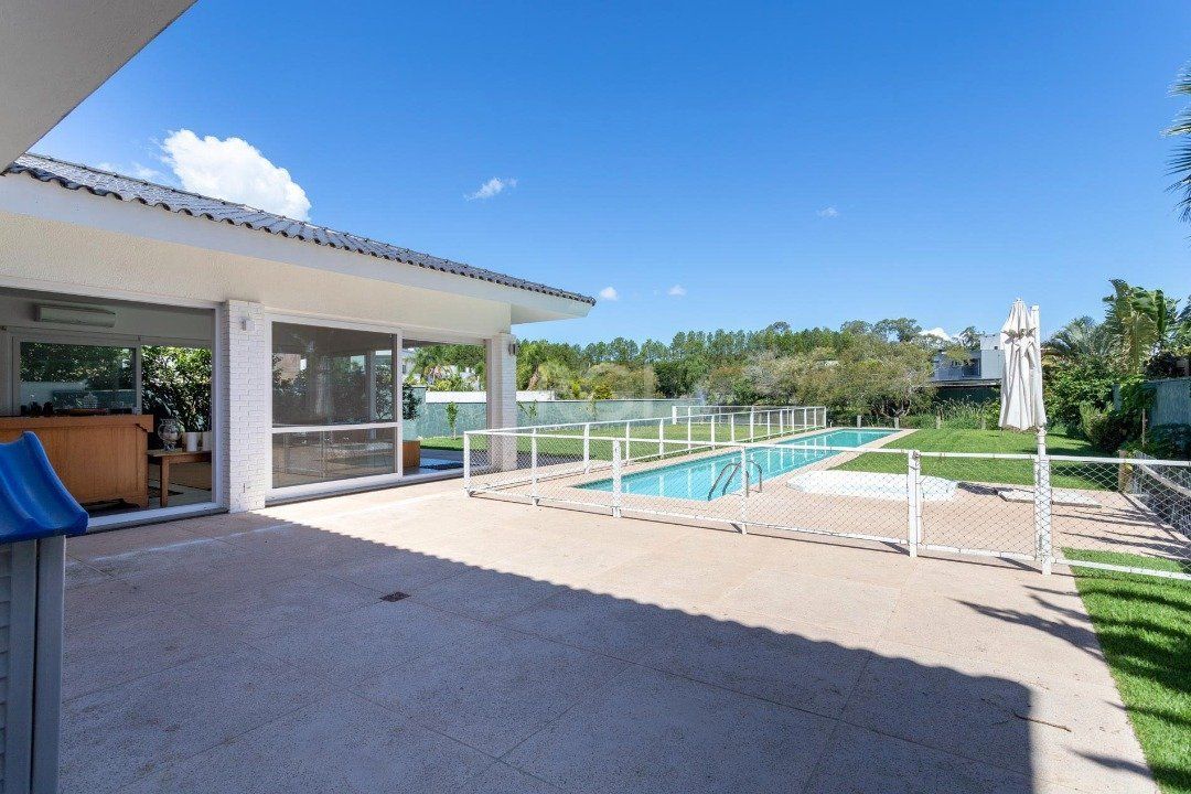Casa de Condomínio à venda com 5 quartos, 403m² - Foto 14