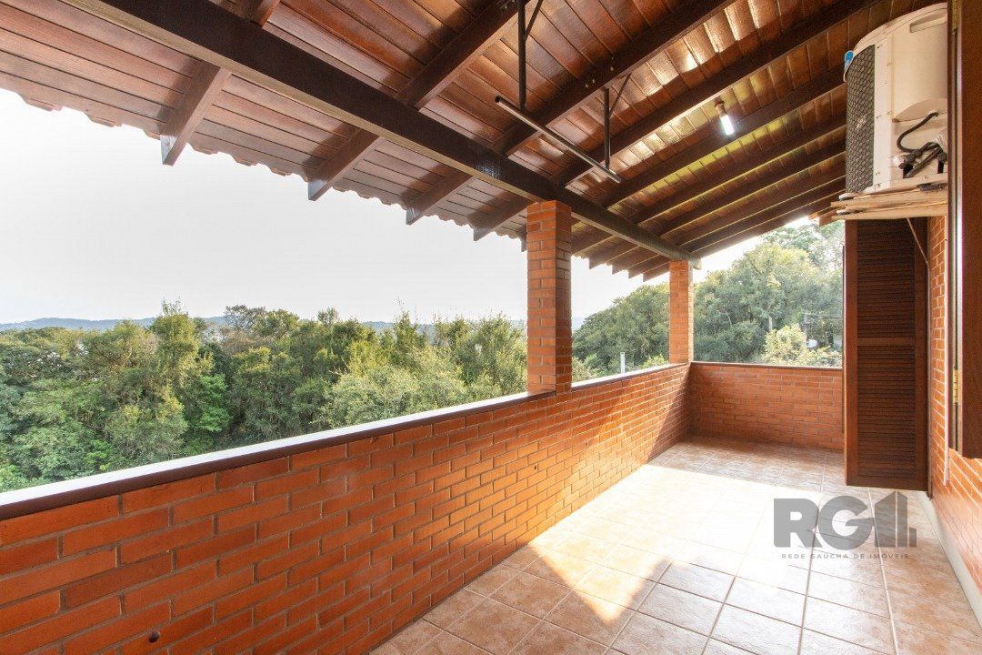 Casa à venda com 3 quartos, 220m² - Foto 24