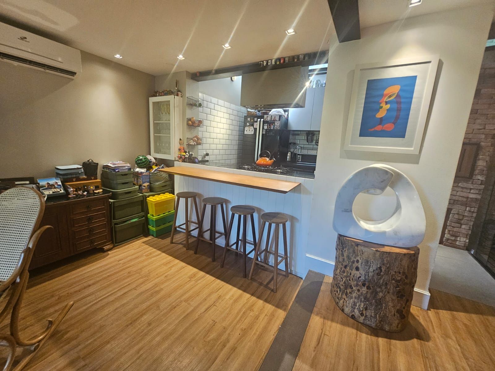 Casa de Condomínio, 3 dormitórios no bairro Tristeza em Porto Alegre para Comprar