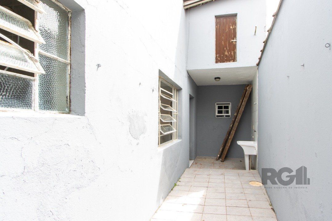 Casa à venda com 4 quartos, 256m² - Foto 77