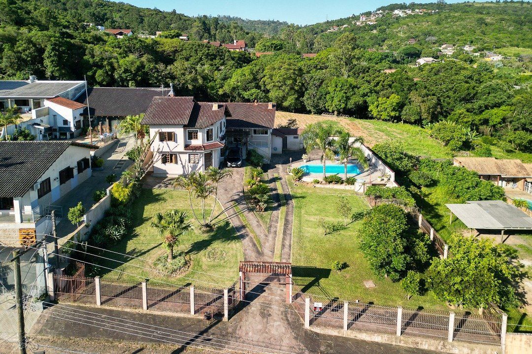 Casa, 3 quartos, 249 m² - Foto 50