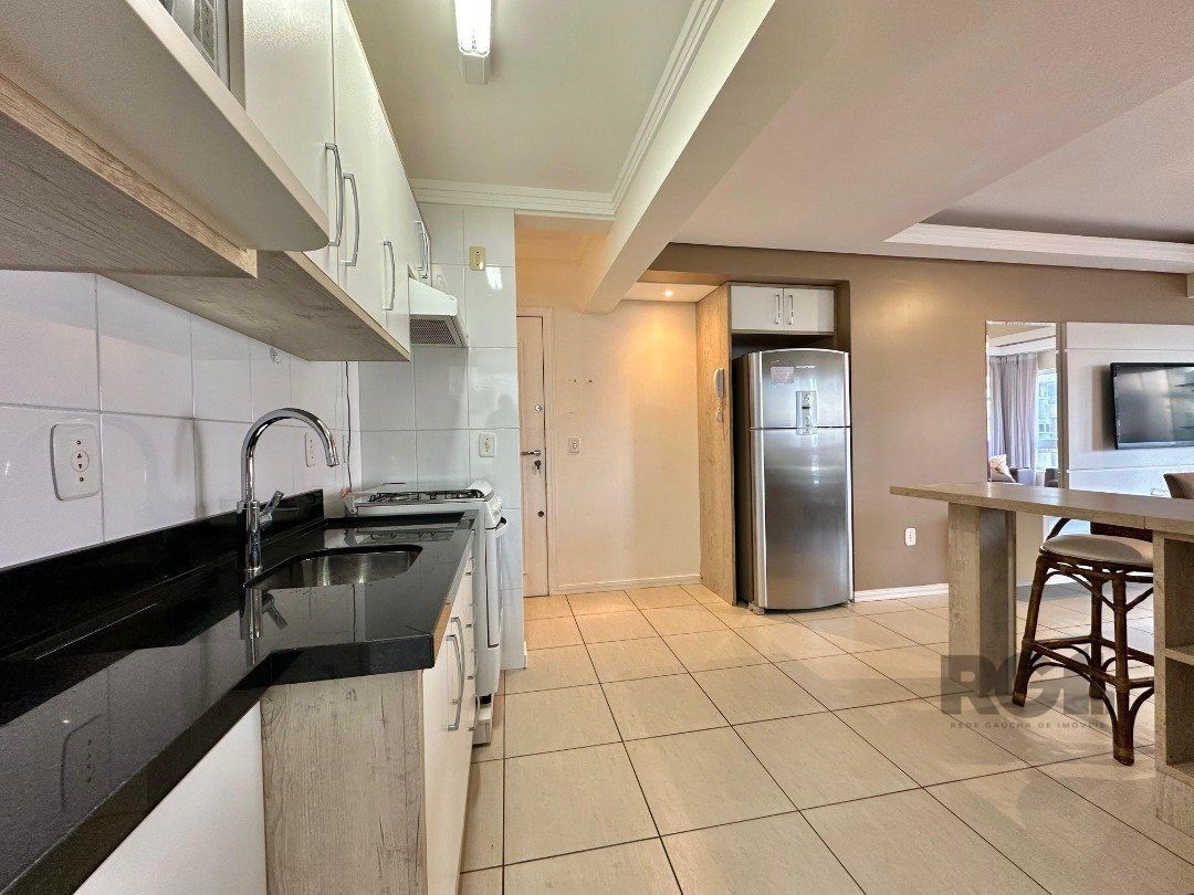 Apartamento à venda com 2 quartos, 106m² - Foto 10