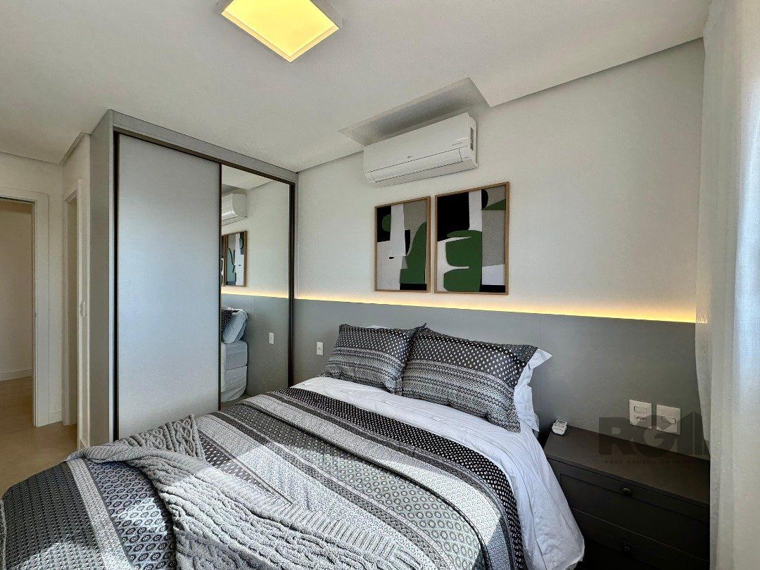 Apartamento à venda com 3 quartos, 92m² - Foto 22