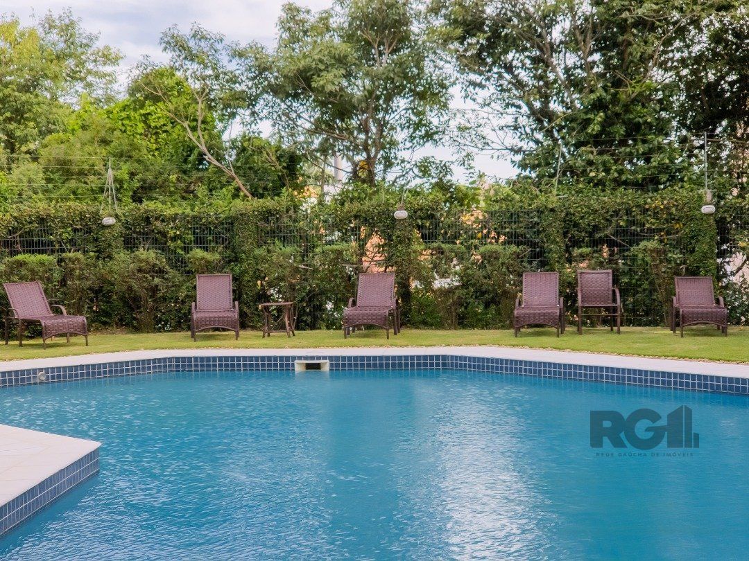 Casa de Condomínio à venda com 3 quartos, 239m² - Foto 45