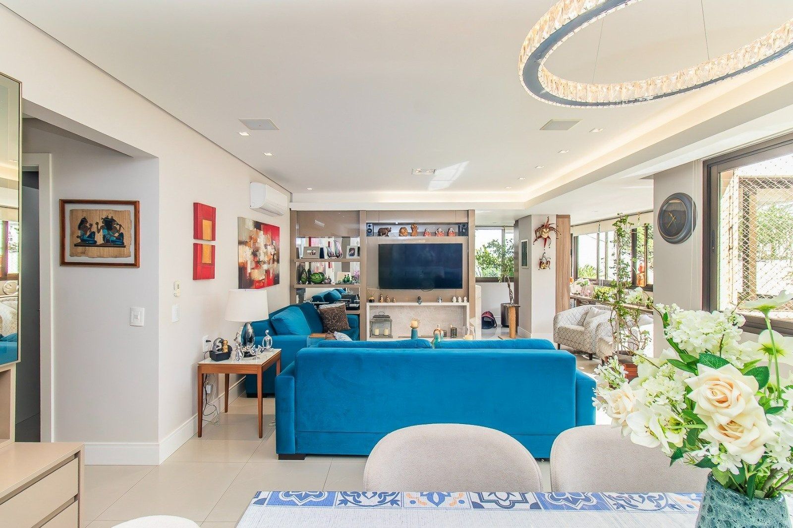 Apartamento com 100m², 3 dormitórios no bairro Mont Serrat em Porto Alegre para Comprar