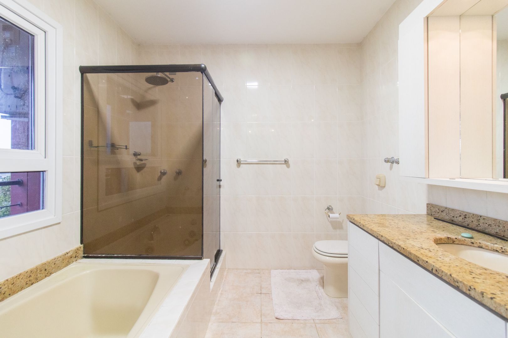 Casa à venda com 3 quartos, 291m² - Foto 24