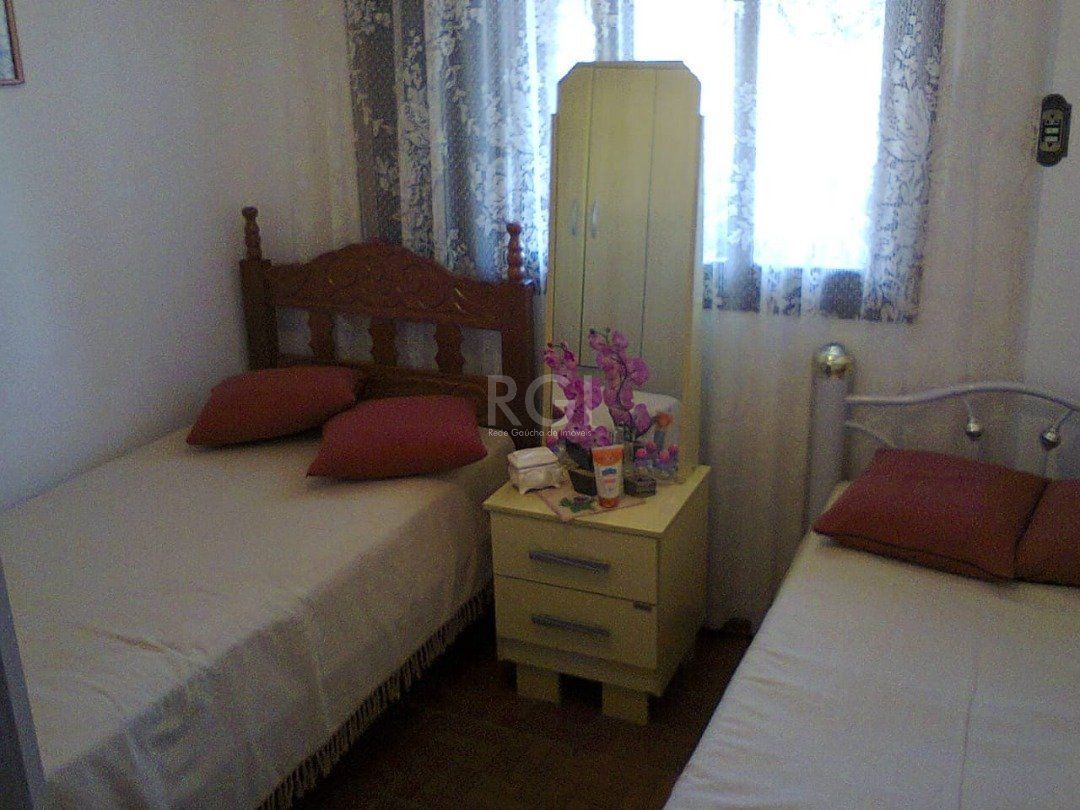 Casa à venda com 3 quartos, 134m² - Foto 13