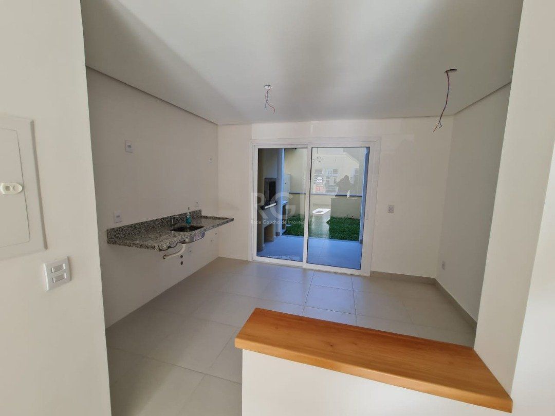 Casa à venda com 3 quartos, 133m² - Foto 7