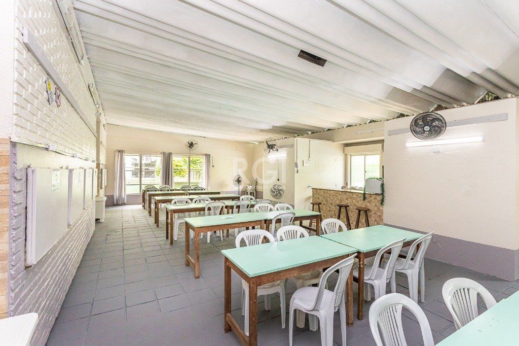 Apartamento à venda com 3 quartos, 76m² - Foto 22