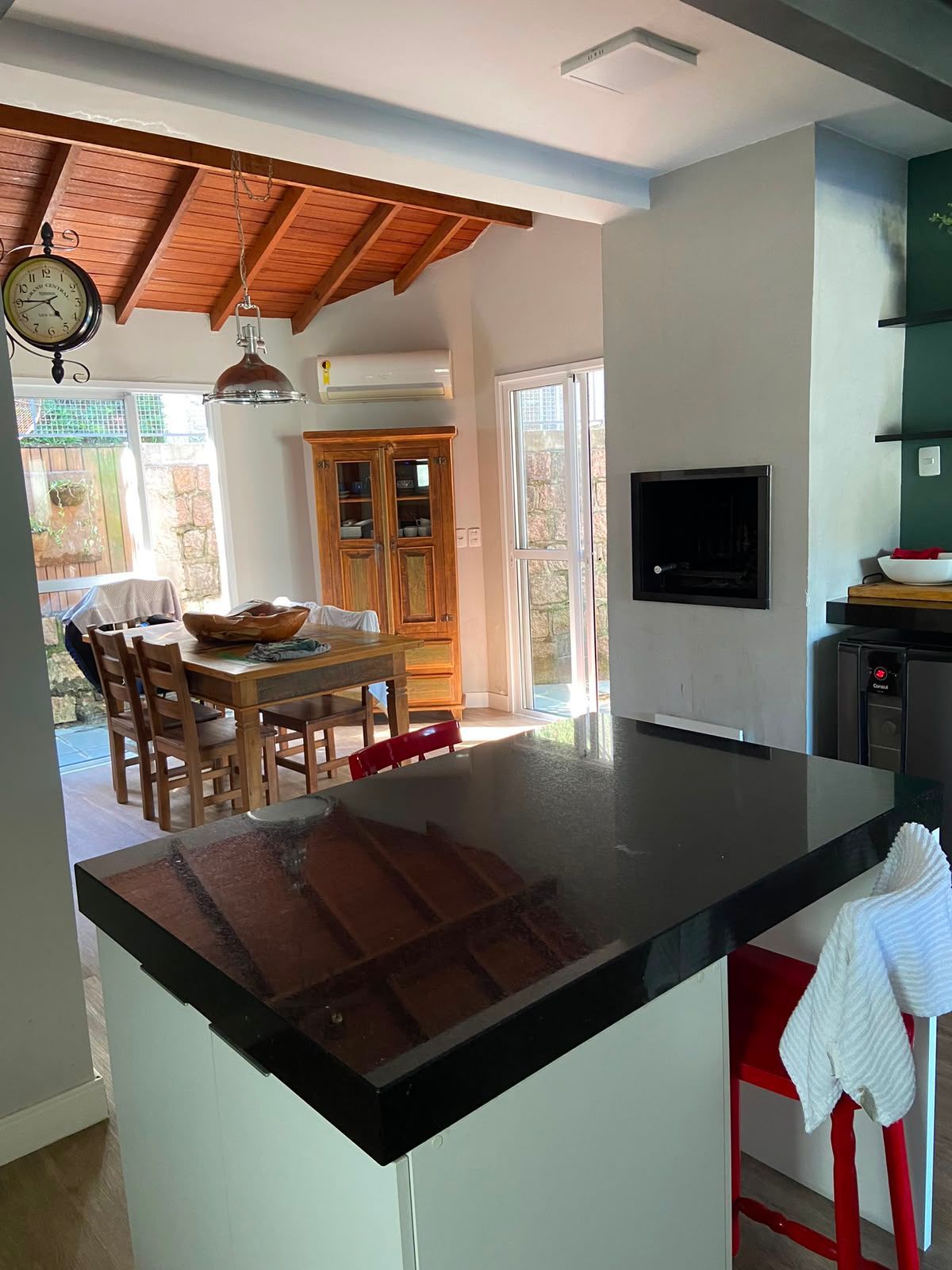Casa em condomínio 3dorm., 1 suíte, closet -  bairro Teresópolis — foto 4