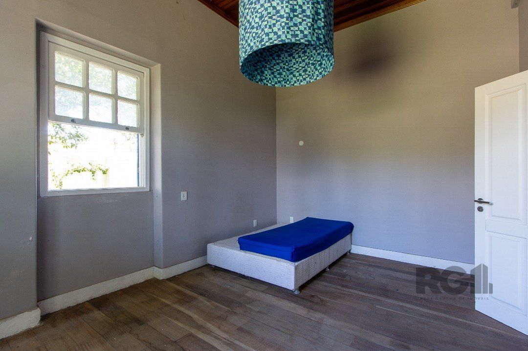 Casa à venda com 3 quartos, 239m² - Foto 13