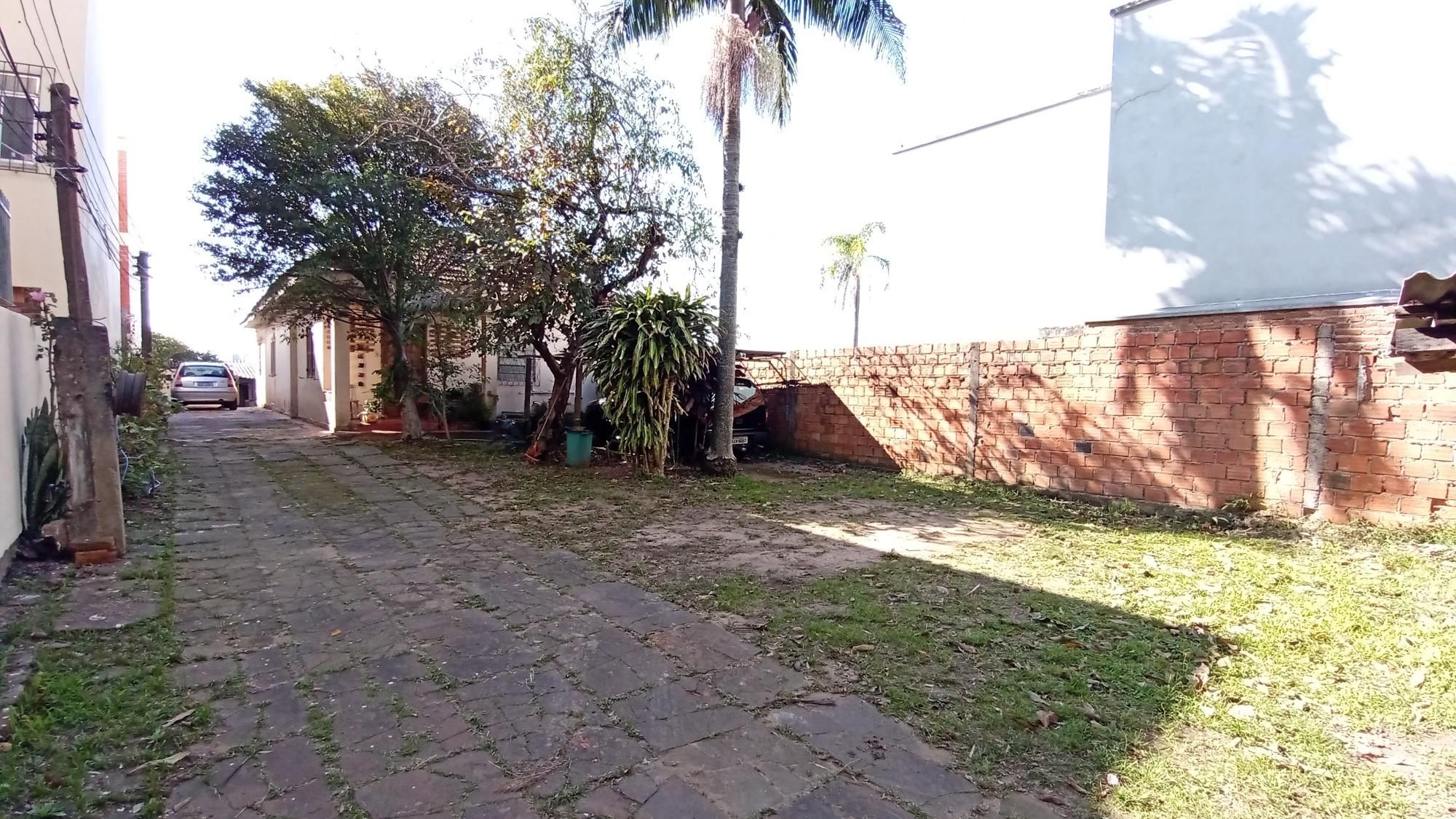 Terreno com 750m² na Av. Otto Niemeyer, bairro Camaquã