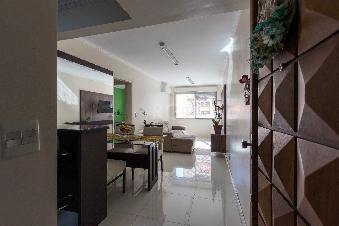 Apartamento, 2 quartos, 74 m² - Foto 1