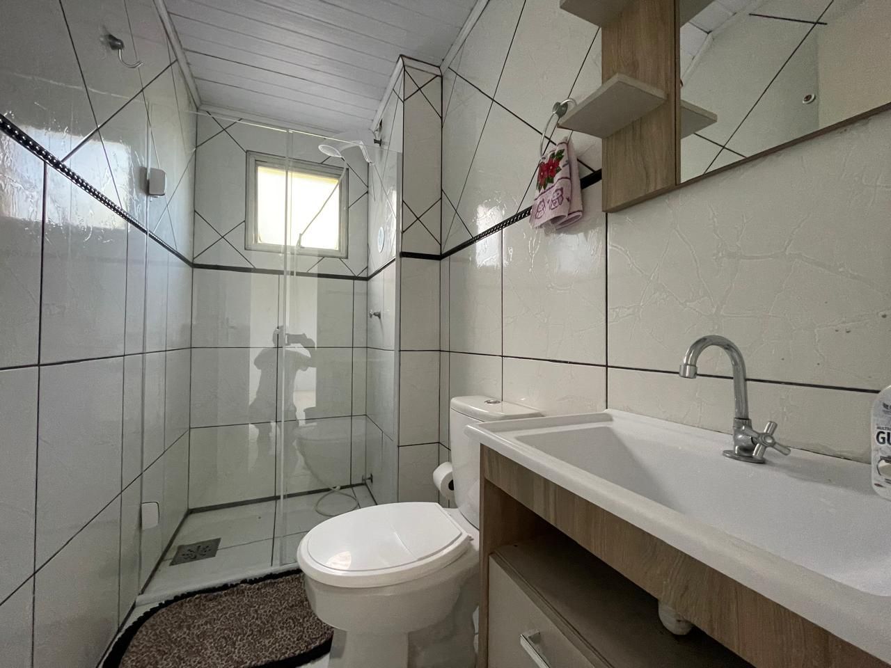 Apartamento à venda com 2 quartos, 64m² - Foto 2